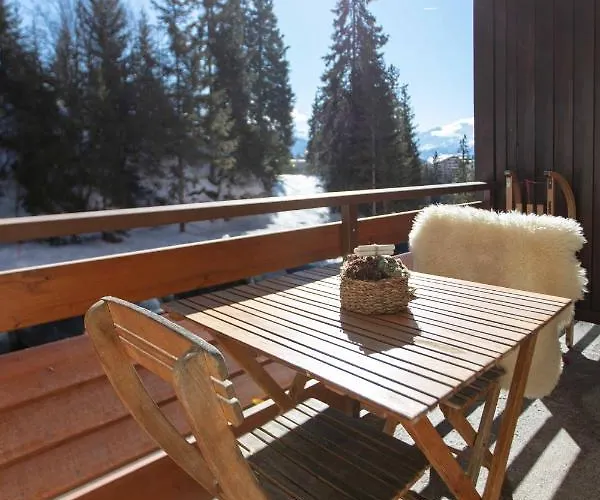 Grand Au Centre De קראנס-מונטנה